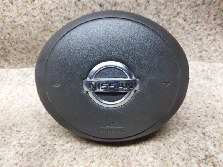 Airbag водителя Nissan Cube