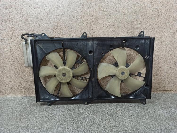 Вентилятор радиатора Toyota Noah